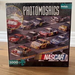 PHOTOMOSAICS NASCAR 1000-Piece Puzzle